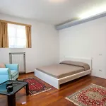 6 Bedroom Cozy In Casa vacanze Rimini