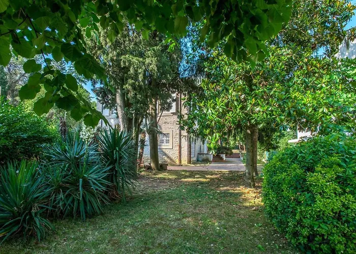 6 Bedroom Cozy In Casa de Férias Rimini