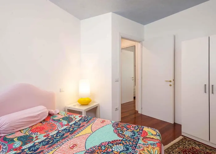 Дом отдыха 6 Bedroom Cozy In Римини