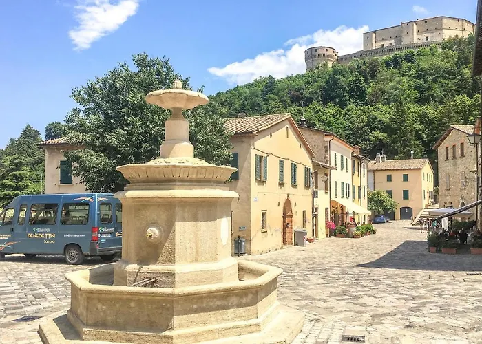 Дом отдыха 6 Bedroom Cozy In