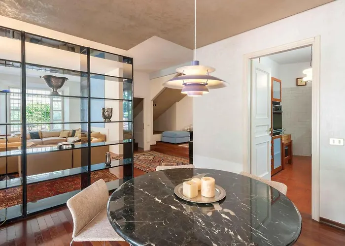 6 Bedroom Cozy In * Rimini