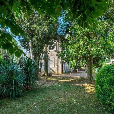 6 Bedroom In Nyaraló Rimini
