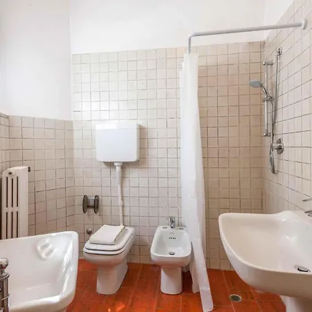 6 Bedroom Cozy In * Rimini