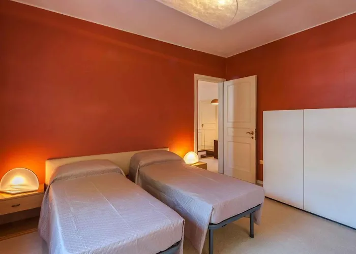 6 Bedroom Cozy In Holiday home